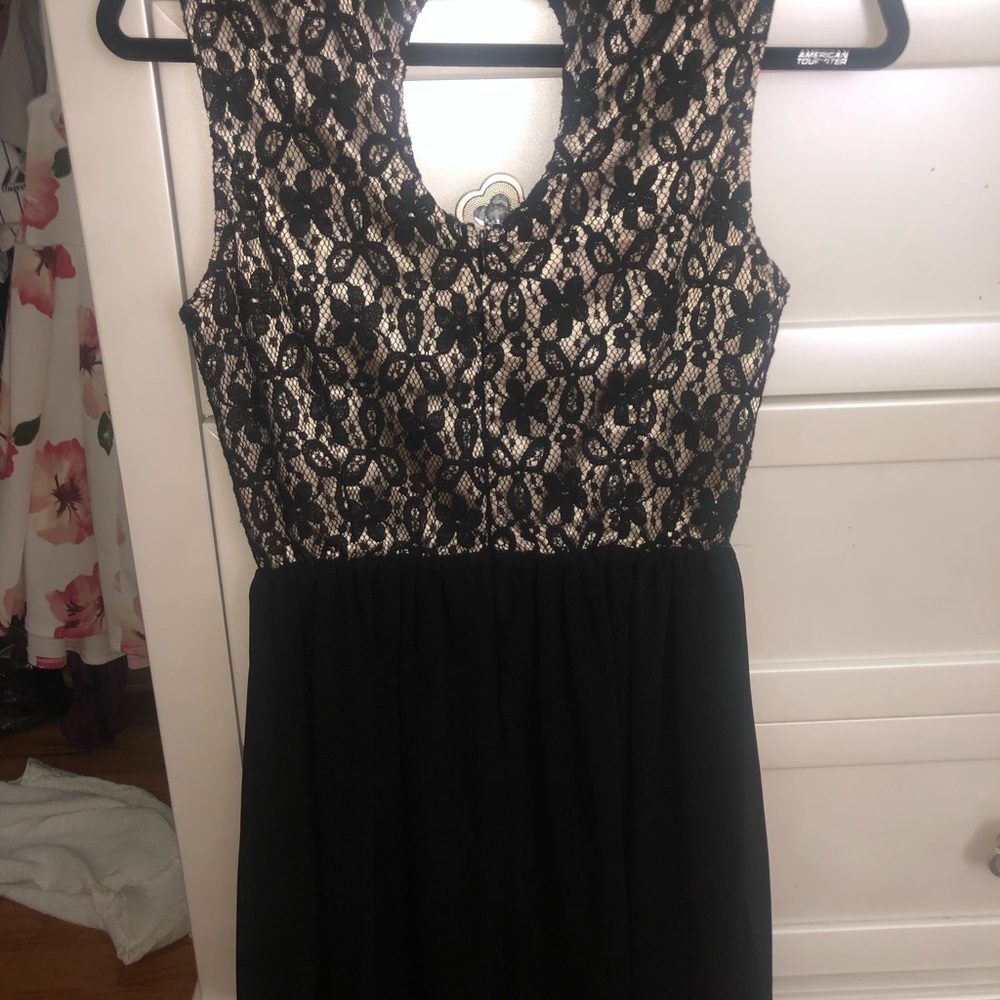 Black and gold shirt dress SIZE SMALL
